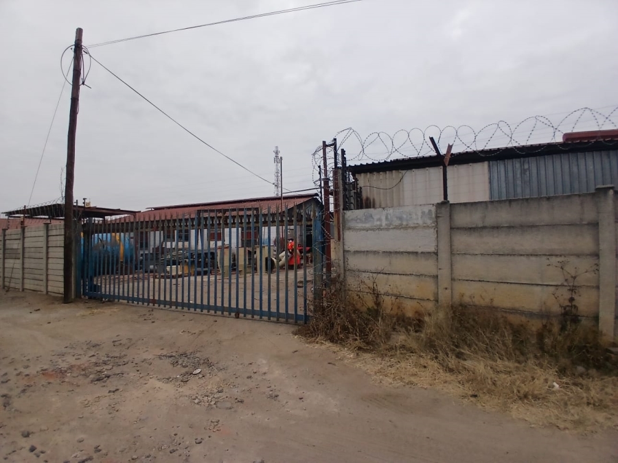 Commercial Property for Sale in Rustenburg Industrial North West
